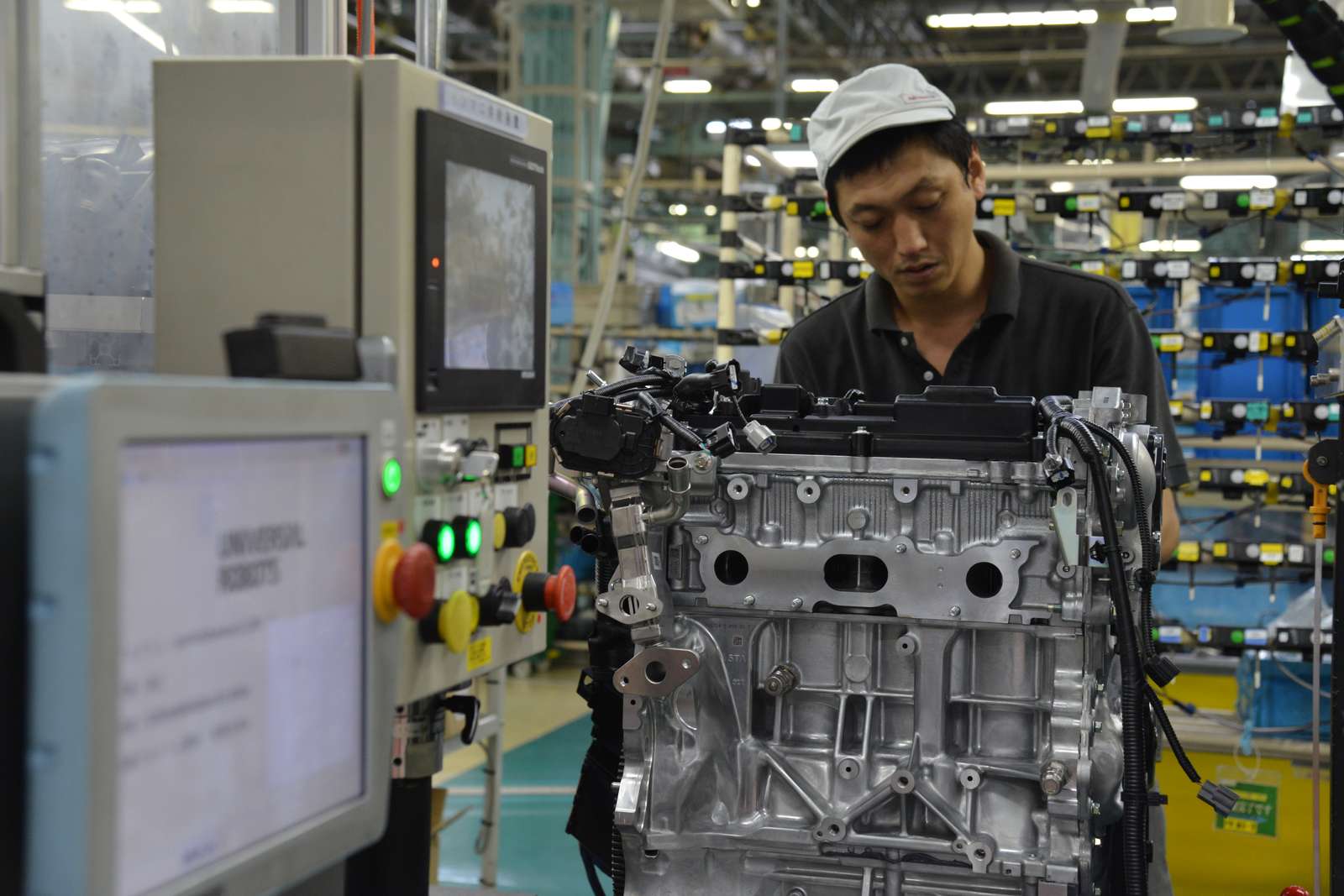 優(yōu)傲機器人助力日本汽車工廠自動化